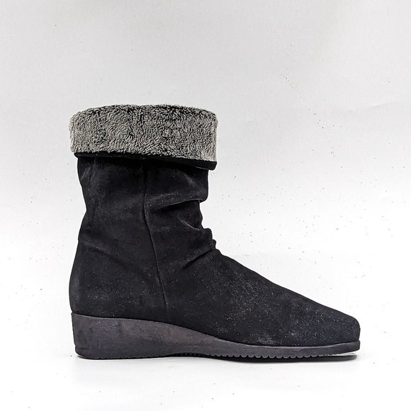 La Canadienne Women Wedge Black Fine Suede Mid Calf boots size 9 - Picture 11 of 11